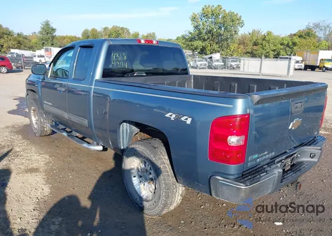 2011 Chevrolet Silverado 1500 Lt from USA, damaged, VIN 1GCRKSE30BZ143996